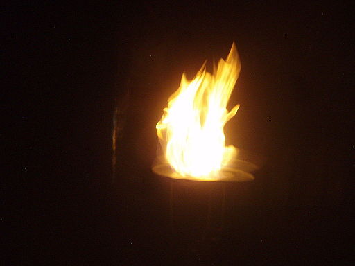 Fuego en la ceremonia de la cena del solsticio de invierno (Muy Resp.'. Gr.'. Log.'. Nacional Mexicana "Independencia No. 2")